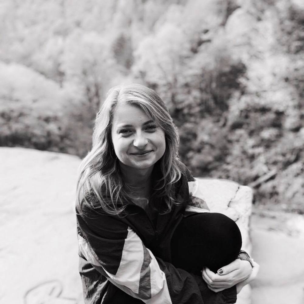 Meet your Posher, Danielle